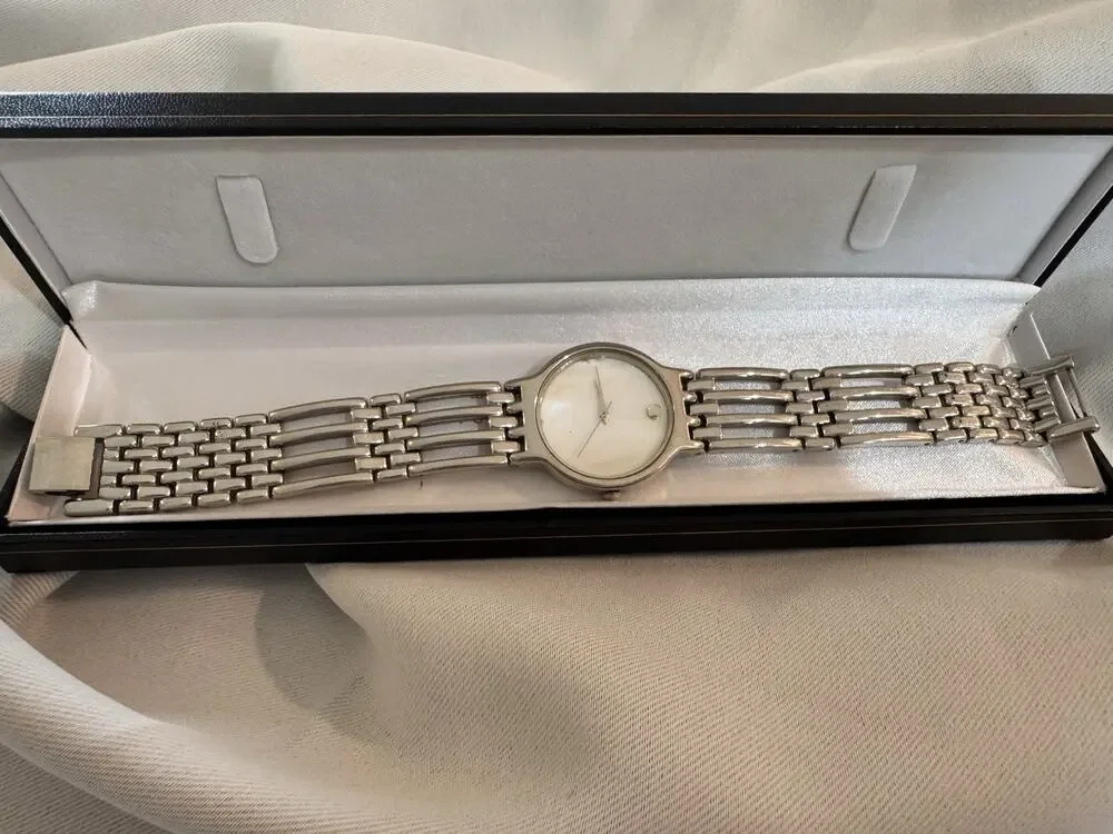 Men's Fashion Watch |Silver Tone| White Mother Of Pearl Inlay| New Battery